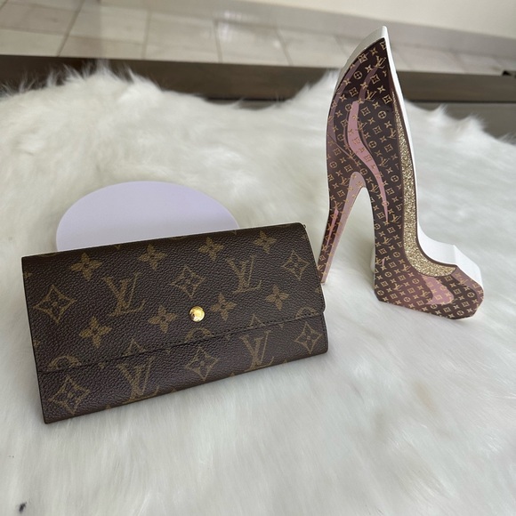 Stunning wallet - Picture 4 of 16